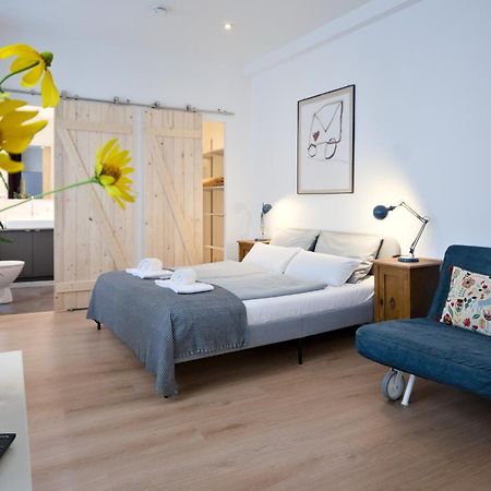 Mini-Loft Apartment เบอร์ลิน ภายนอก รูปภาพ
